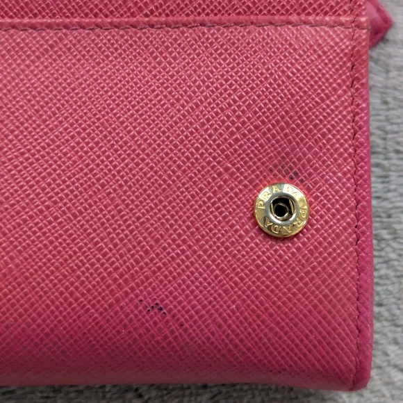 Pink Prada long wallet with gold bar - Picture 12 of 16